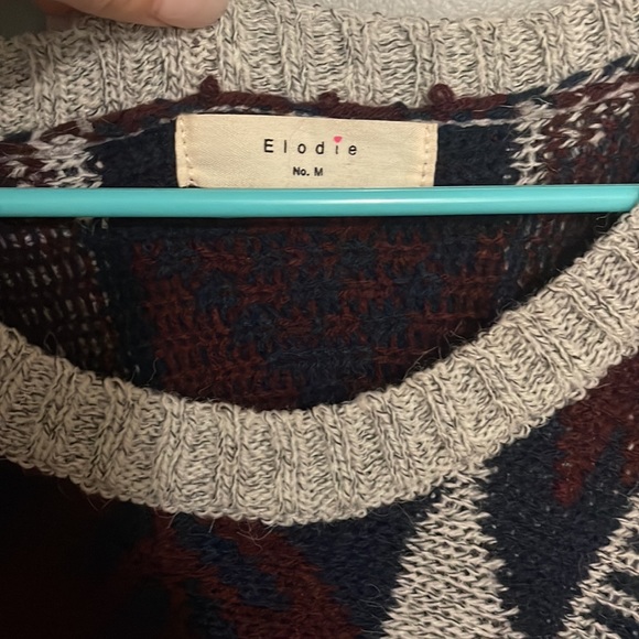 Aztec Patterned Shaw - Picture 2 of 6